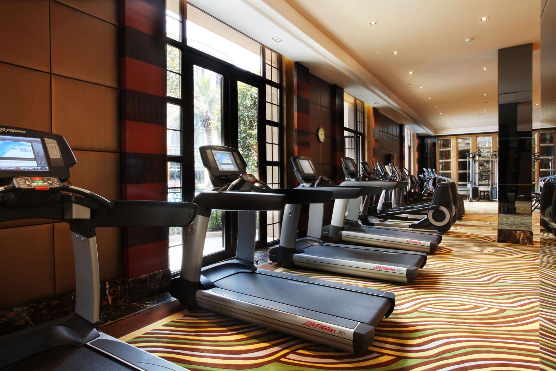 ชาโต สตาร์ ริเวอร์ เซี่ยงไฮ้ Hotel ภายนอก รูปภาพ