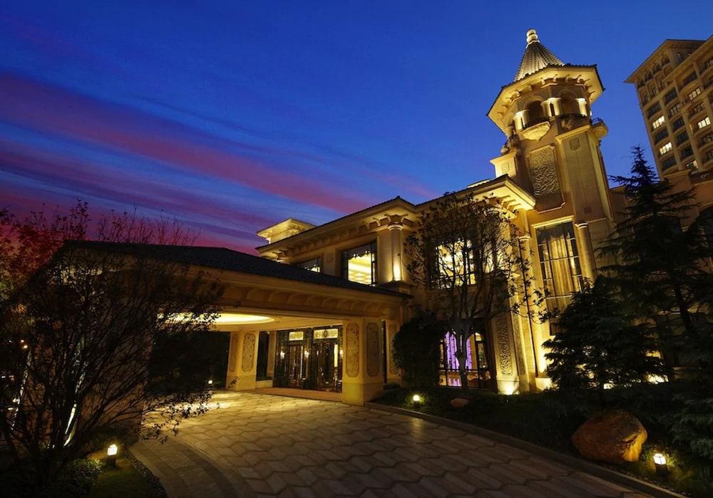 ชาโต สตาร์ ริเวอร์ เซี่ยงไฮ้ Hotel ภายนอก รูปภาพ