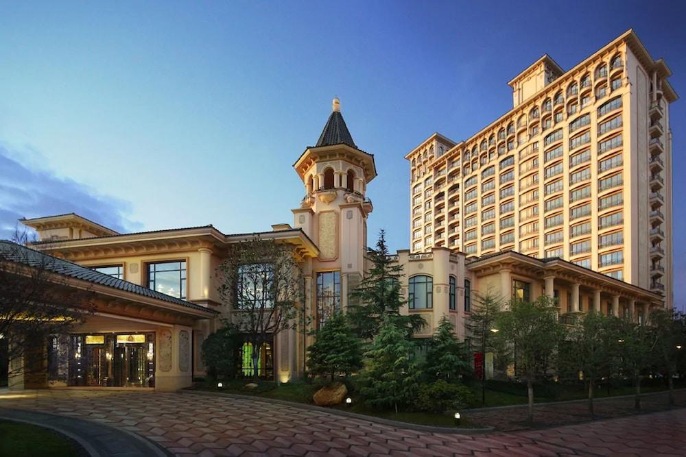 ชาโต สตาร์ ริเวอร์ เซี่ยงไฮ้ Hotel ภายนอก รูปภาพ