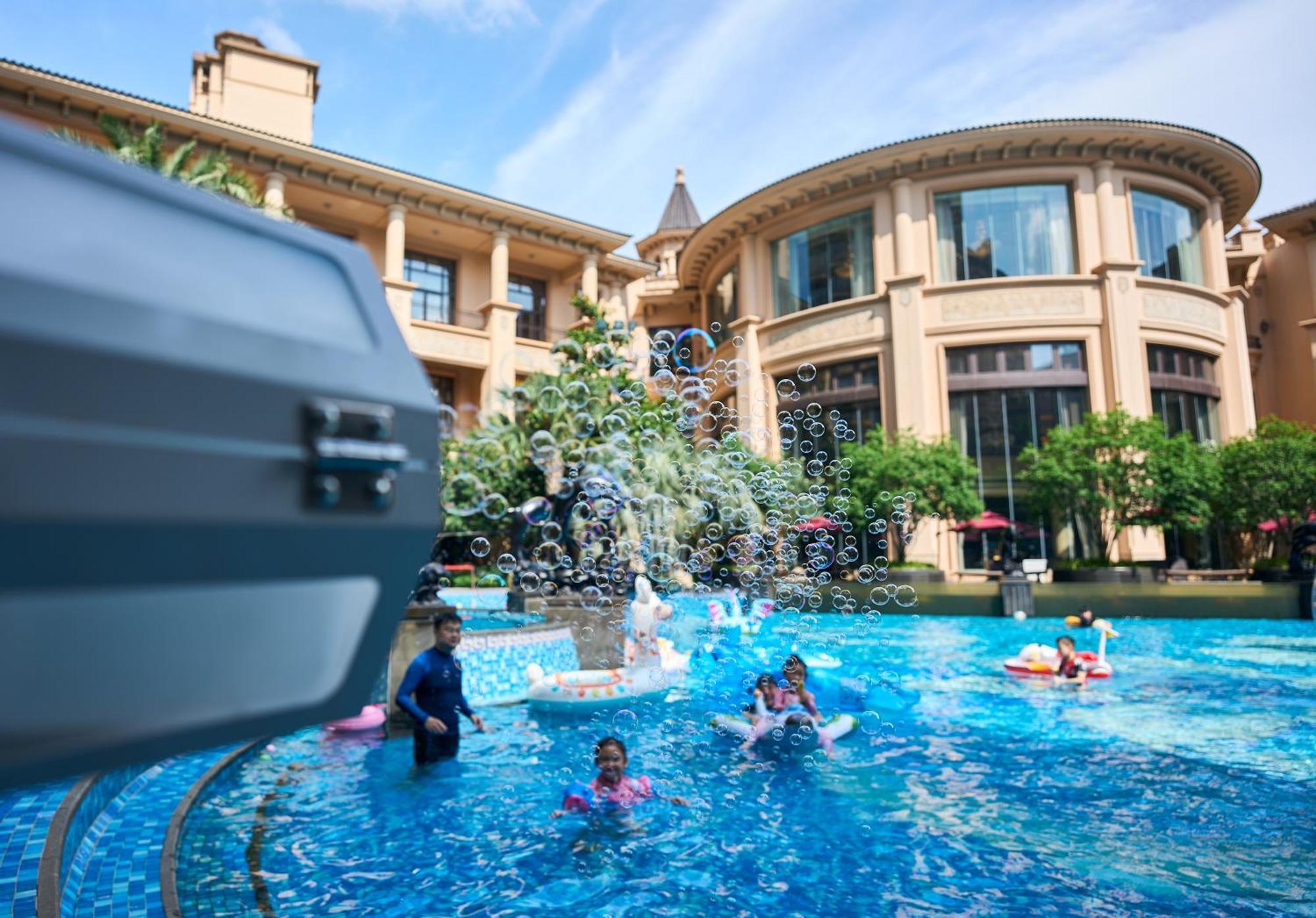 ชาโต สตาร์ ริเวอร์ เซี่ยงไฮ้ Hotel ภายนอก รูปภาพ