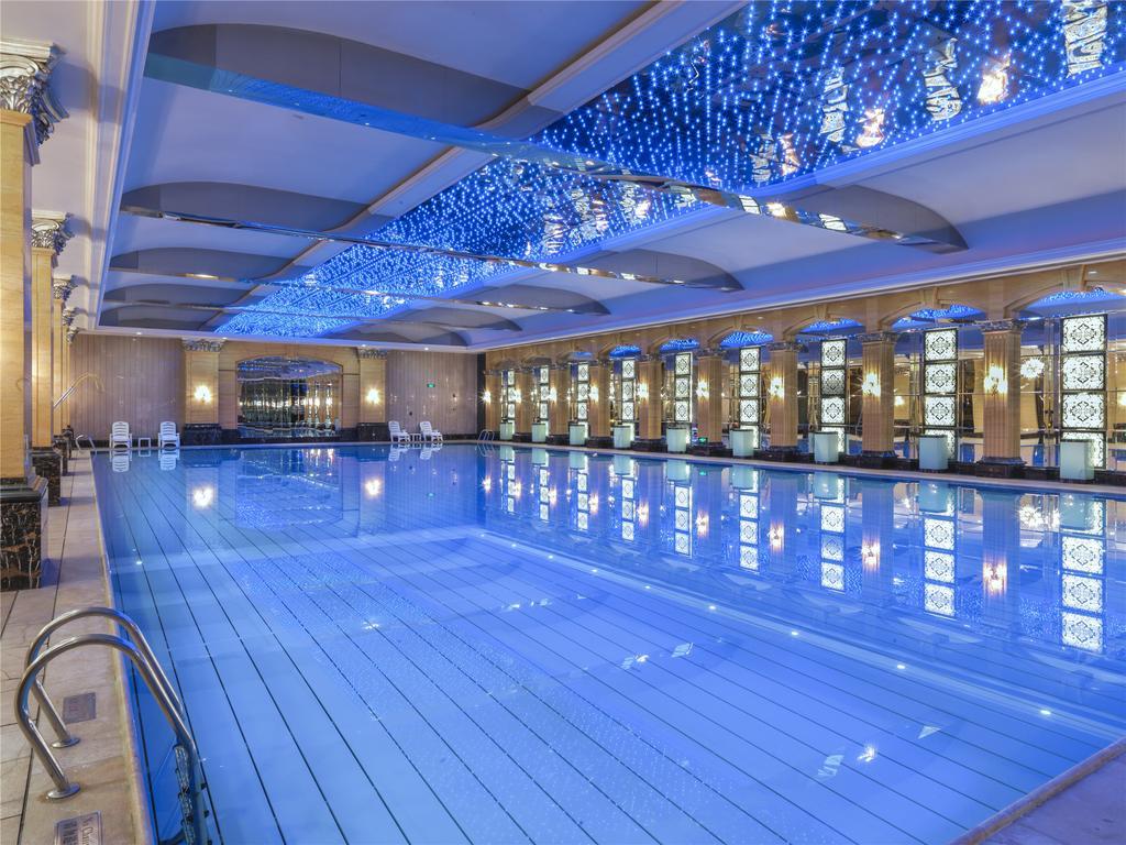 ชาโต สตาร์ ริเวอร์ เซี่ยงไฮ้ Hotel ภายนอก รูปภาพ