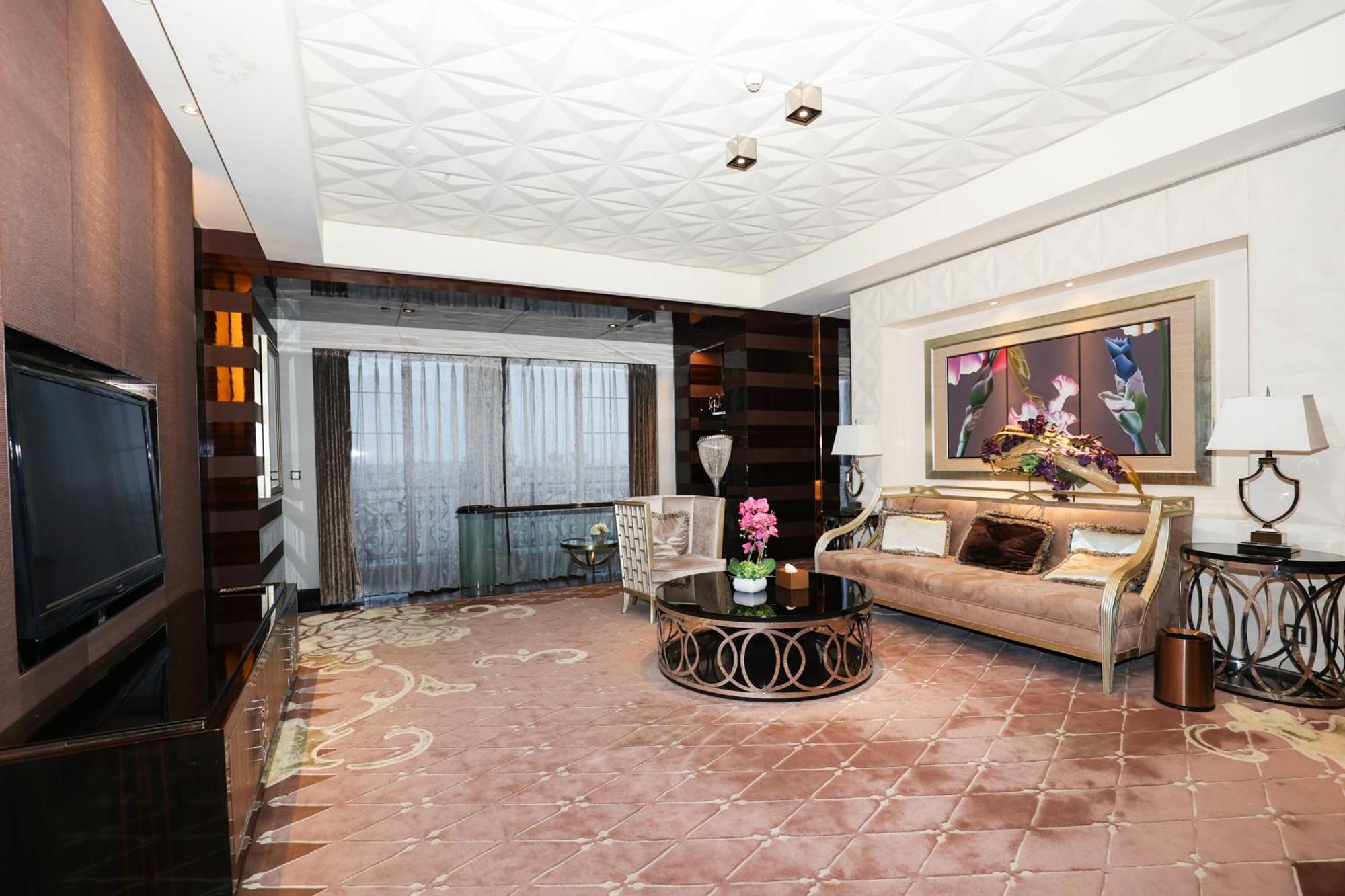 ชาโต สตาร์ ริเวอร์ เซี่ยงไฮ้ Hotel ภายนอก รูปภาพ