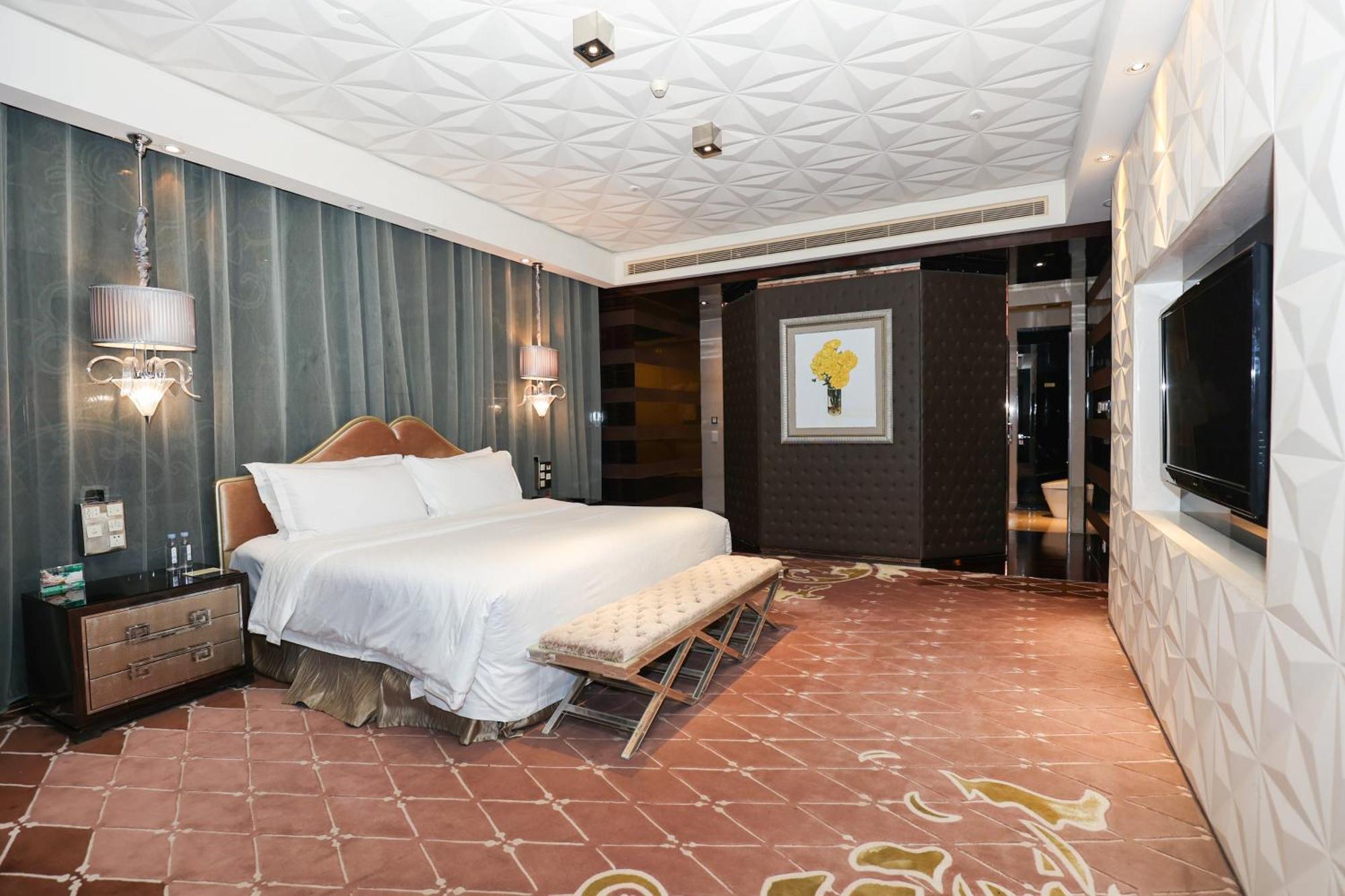 ชาโต สตาร์ ริเวอร์ เซี่ยงไฮ้ Hotel ภายนอก รูปภาพ