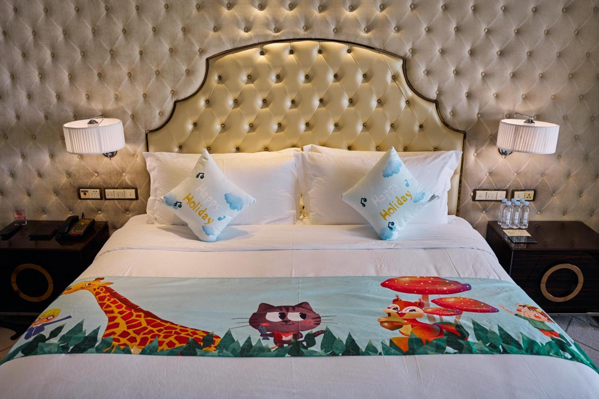 ชาโต สตาร์ ริเวอร์ เซี่ยงไฮ้ Hotel ภายนอก รูปภาพ
