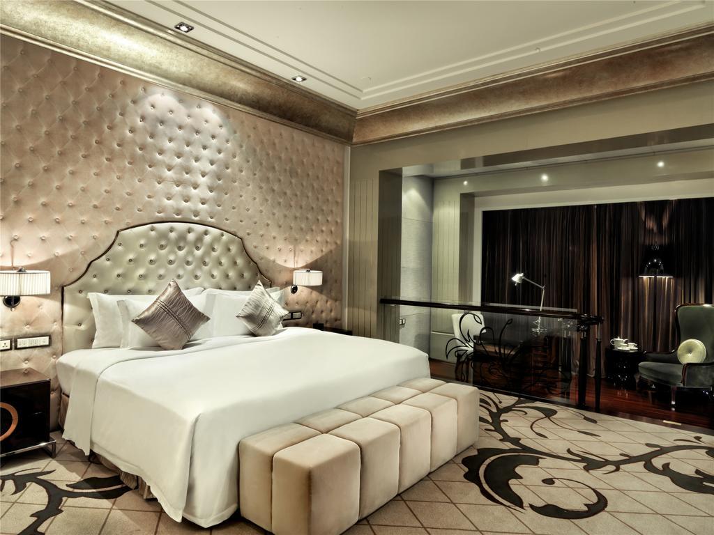 ชาโต สตาร์ ริเวอร์ เซี่ยงไฮ้ Hotel ภายนอก รูปภาพ